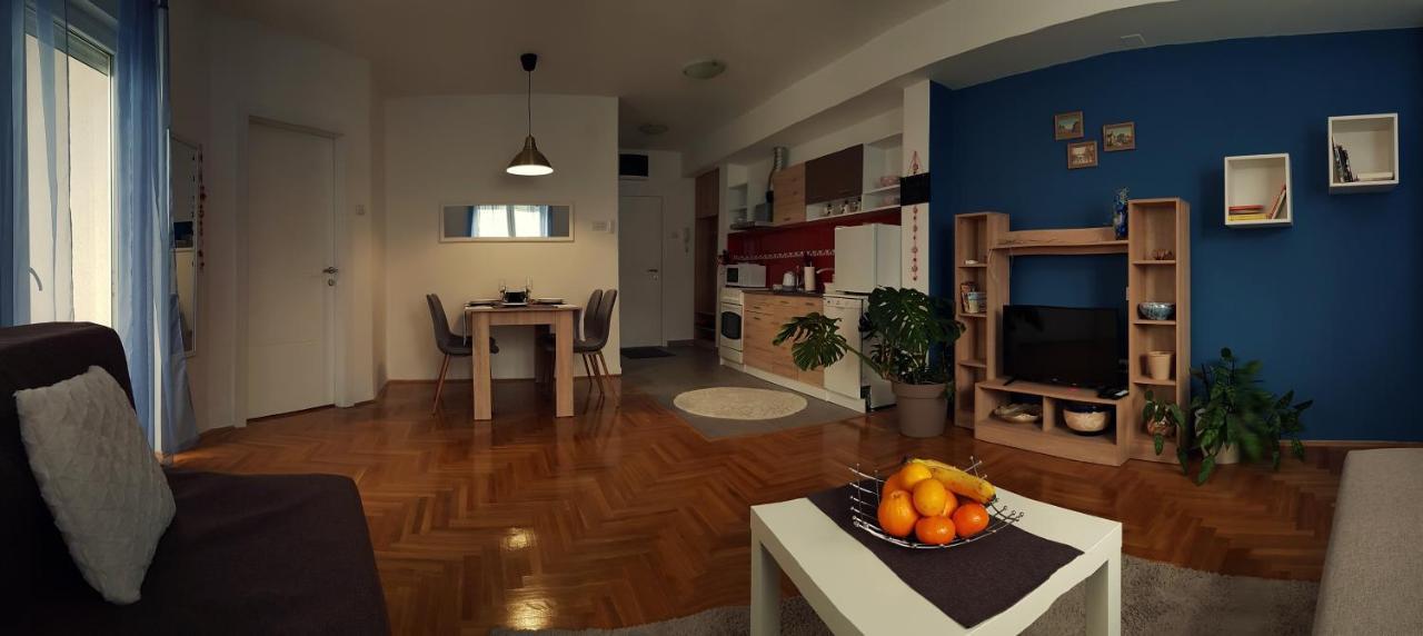 Konstantin Lux Apartment Subotica Exterior foto